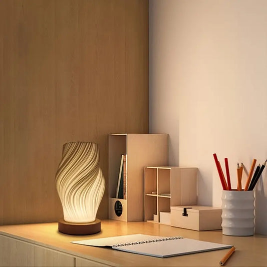 LUMIÈRE LINÉA – MINIMALIST WOODEN TABLE LAMP (USB POWERED)